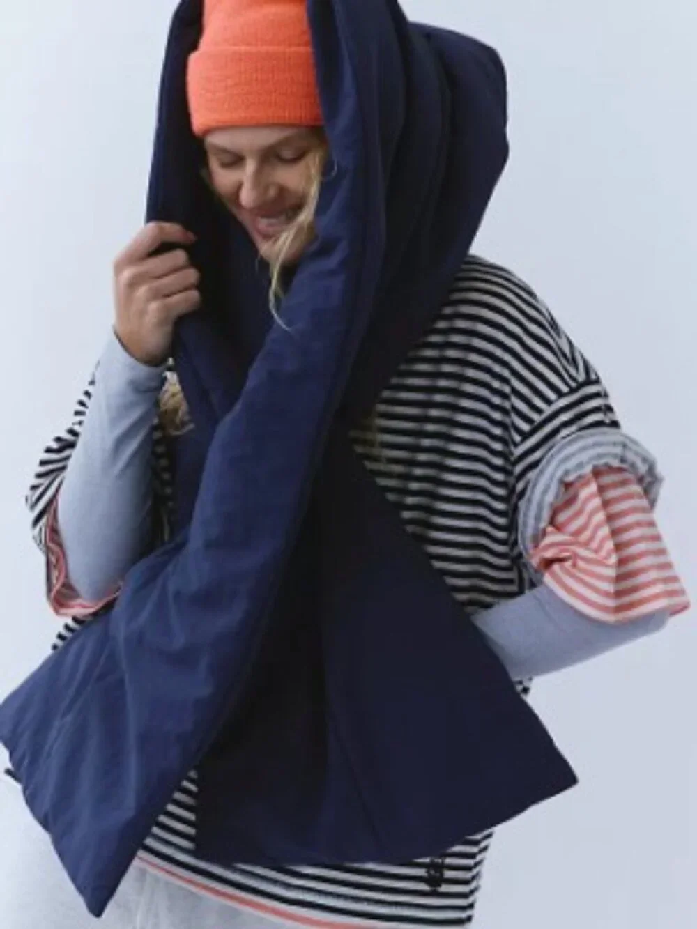 NWT FP Movement Petra Puffer Pocket Scarf OS Long Midnight Navy Blue Travel Cozy